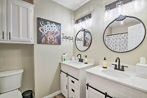 'leaping Toad Ranch' ~ 9 Mi to Lake Granbury!