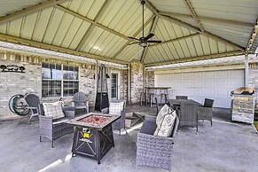 'leaping Toad Ranch' ~ 9 Mi to Lake Granbury!