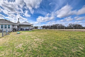 'leaping Toad Ranch' ~ 9 Mi to Lake Granbury!