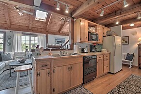 Lovettsville Cottage in Heart of Wine Country