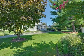 Garden Oasis Freeport Getaway < 7 Mi to Long Beach