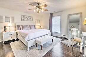 Lush, Modern Farmhouse w/ Mtn Views & Sunroom