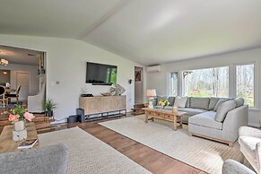 Lovely Highland Home w/ Pool & Hot Tub!