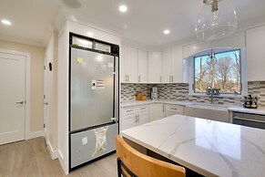 Lovely Highland Home w/ Pool & Hot Tub!