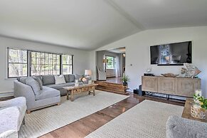 Lovely Highland Home w/ Pool & Hot Tub!