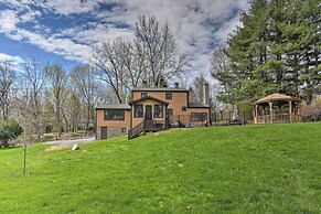 Lovely Highland Home w/ Pool & Hot Tub!