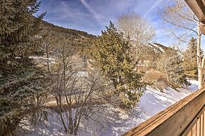 Inviting Mountain Condo w/ Balcony in Vail Valley!