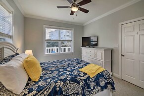 Ocean Club Condo w/ Community Pool & Hot Tub