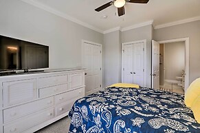 Ocean Club Condo w/ Community Pool & Hot Tub