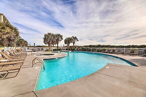 Ocean Club Condo w/ Community Pool & Hot Tub