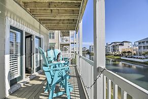 Ocean Isle Condo With Community Pool & Hot Tub!