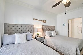 Ocean Isle Condo With Community Pool & Hot Tub!