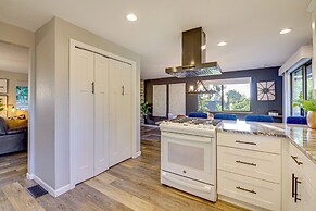 Mount Vernon Home w/ Private Hot Tub