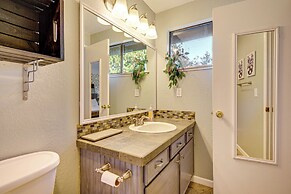 Mount Vernon Home w/ Private Hot Tub