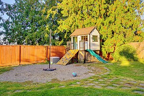 Mount Vernon Home w/ Private Hot Tub