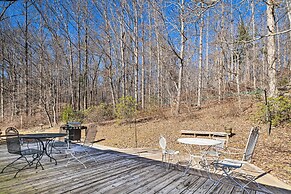 Pet-friendly Saluda Home w/ Mountain Views!