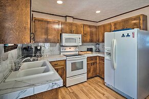 Pet-friendly Saluda Home w/ Mountain Views!