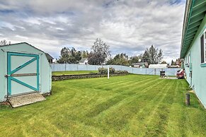 Quaint Ranch Home w/ Yard in Midtown Anchorage!