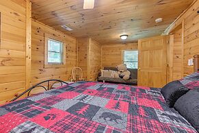 Pet-friendly Bryson City Cabin w/ Fire Pit + Deck!