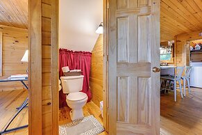 Pet-friendly Bryson City Cabin w/ Fire Pit + Deck!