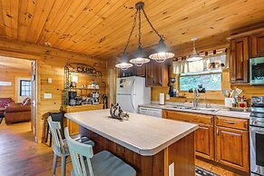 Pet-friendly Bryson City Cabin w/ Fire Pit + Deck!