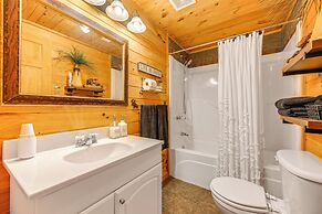 Pet-friendly Bryson City Cabin w/ Fire Pit + Deck!