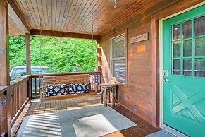Pet-friendly Bryson City Cabin w/ Fire Pit + Deck!