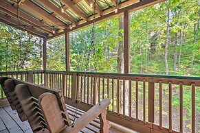 Picturesque Pigeon Forge Cabin w/ Mountain Views