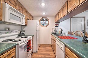 Picturesque Pigeon Forge Cabin w/ Mountain Views