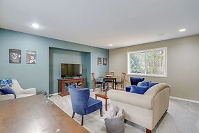 Group Getaway - Sprawling Snohomish Home!