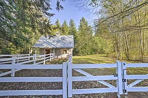 Group Getaway - Sprawling Snohomish Home!