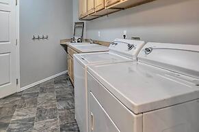 Group Getaway - Sprawling Snohomish Home!