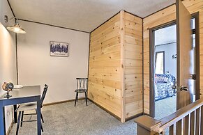 Tobyhanna Cabin w/ Deck, Community Pool & Golf!