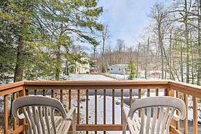 Tobyhanna Cabin w/ Deck, Community Pool & Golf!