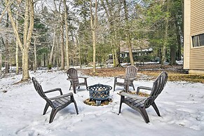 Tobyhanna Cabin w/ Deck, Community Pool & Golf!