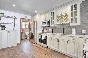 Tobyhanna Cabin w/ Deck, Community Pool & Golf!