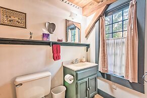 10 Mi to Hot Springs Natl Park: Home w/ Grill!