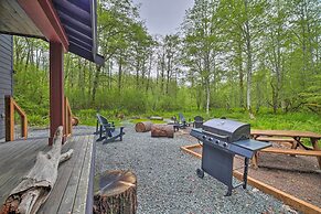 Modern Hideaway: Fire Pit, 5 Mi to Mt Rainier