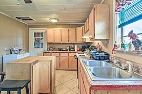 Oxford Home on Private Land < 7 Mi to Dtwn!