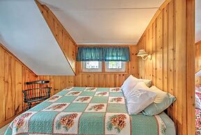 Sebago Lake Cottage w/ Patio + Beach Access!