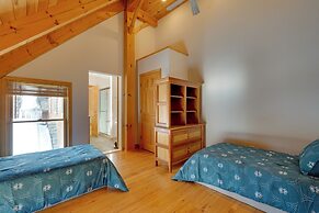 Secluded Vermont Retreat: Outdoor Pool & Deck