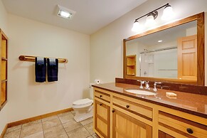 Secluded Vermont Retreat: Outdoor Pool & Deck