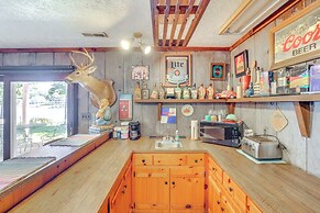 Smith Mountain Lake Retreat w/ Private Beach!