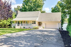 Smith Mountain Lake Retreat w/ Private Beach!