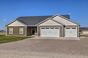 Tranquil Silverwood Estates < 1 Mile to River!