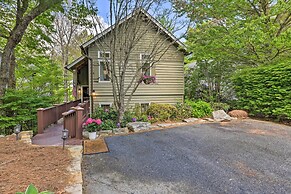 Cashiers Getaway w/ Decks & Golf Course Views