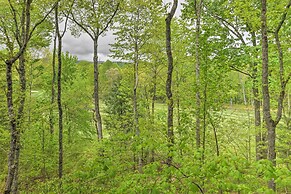 Cashiers Getaway w/ Decks & Golf Course Views