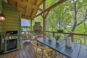 Cashiers Getaway w/ Decks & Golf Course Views
