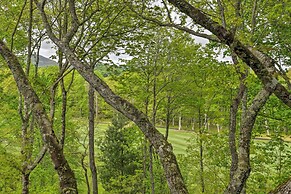 Cashiers Getaway w/ Decks & Golf Course Views