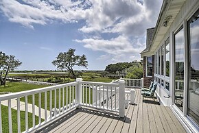 Sprawling Sunset Beach Escape: Dock, Fire Pit